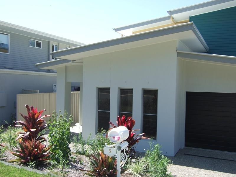 5 Chromata Lane, Coomera QLD 4209