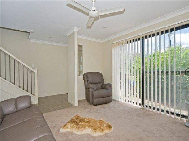 Unit 5/17 Park Esplanade, Coomera QLD 4209