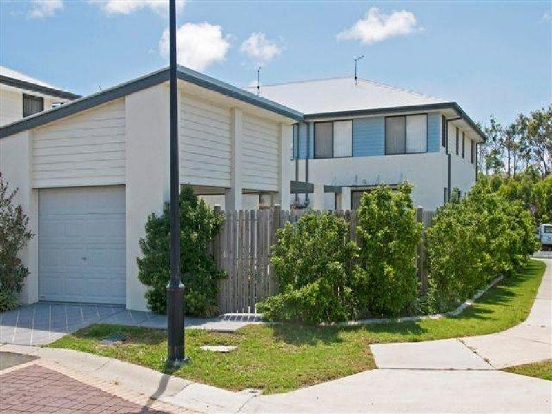 Unit 5/17 Park Esplanade, Coomera QLD 4209
