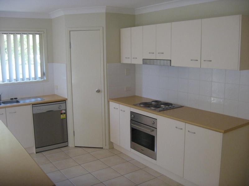 3 Amie Place, Raceview QLD 4305