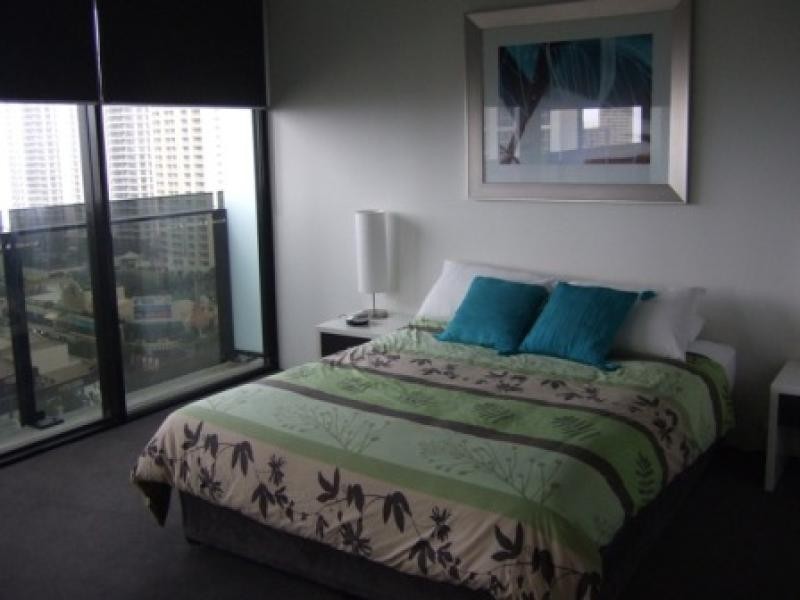 9 Ferny Avenue, Circile on Cavill, Surfers Paradise QLD 4217