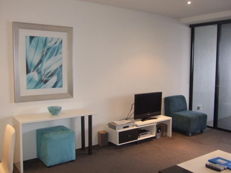 9 Ferny Avenue, Circile on Cavill, Surfers Paradise QLD 4217