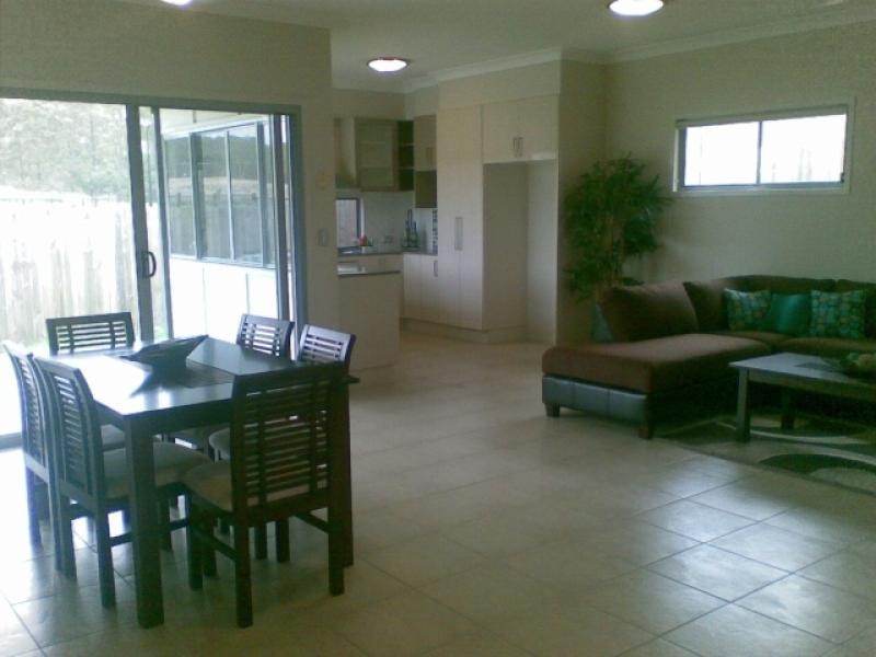 4 Elizabeth St, Coomera QLD 4209