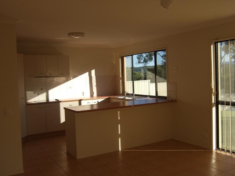 86 Christina Ryan Way, Arundel QLD 4214