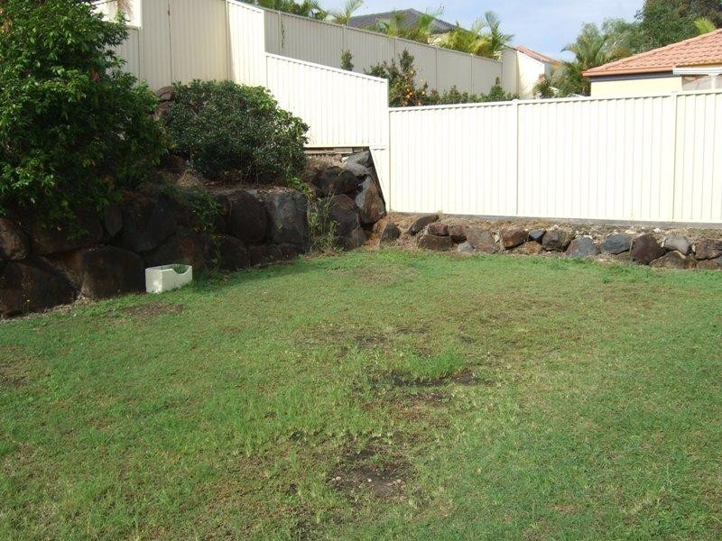 37 Respall Way, Arundel QLD 4214