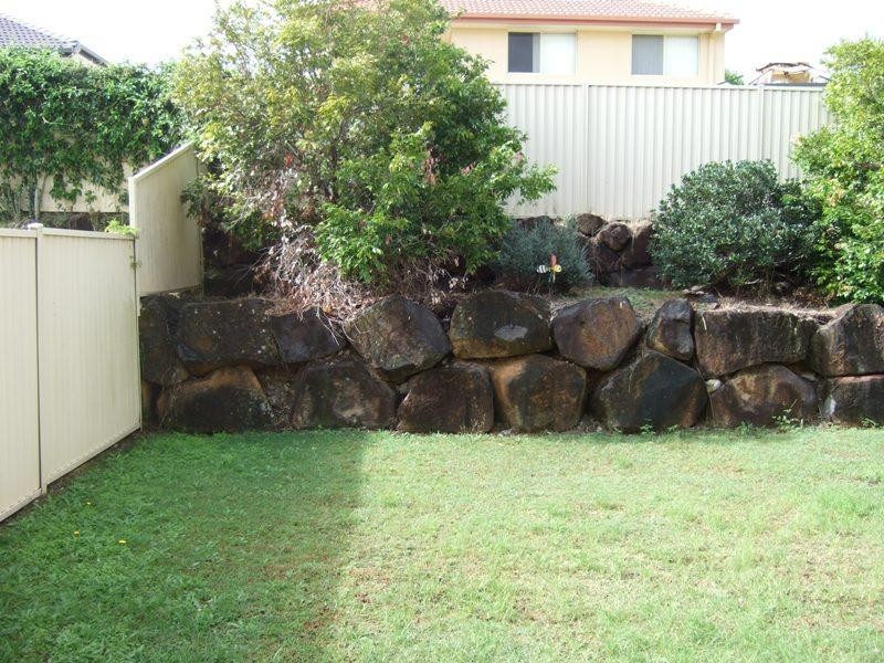 37 Respall Way, Arundel QLD 4214