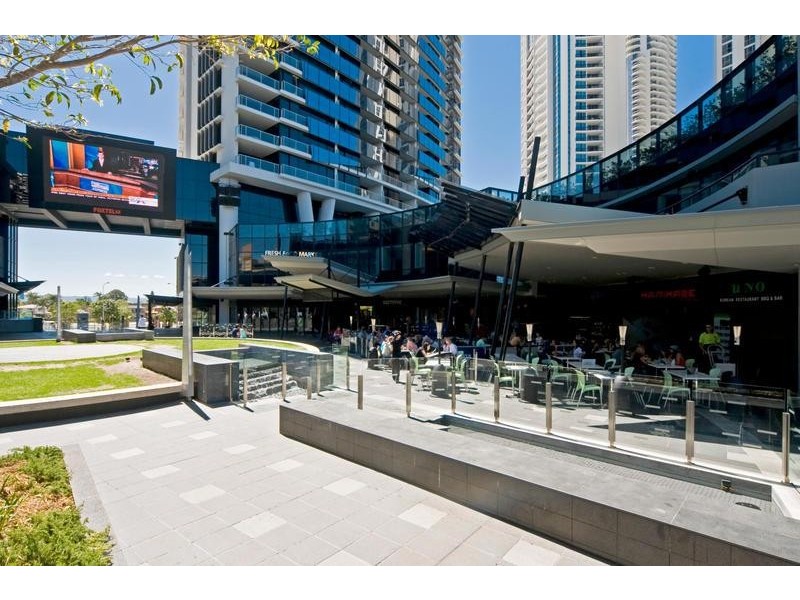 9 Ferny Avenue, Circle on Cavill, Surfers Paradise QLD 4217