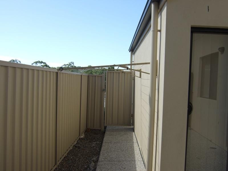 13 Caragh Crescent, Oxenford QLD 4210