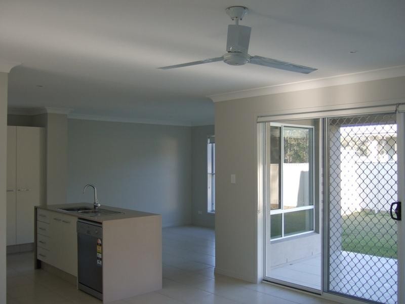 3 Chromata Lane, Coomera QLD 4209