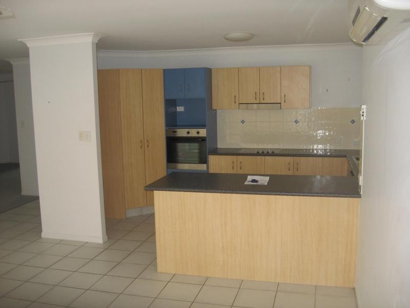 13 Amie Place, Raceview QLD 4305