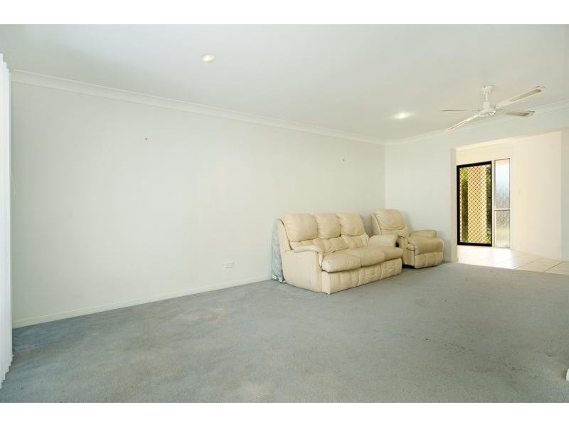 13 Amie Place, Raceview QLD 4305