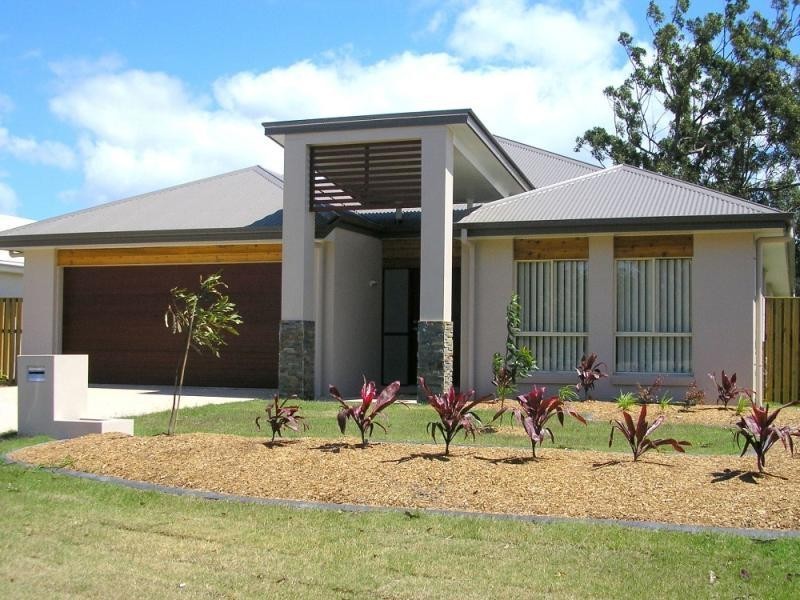 9 Peregrine Cr, Coomera QLD 4209