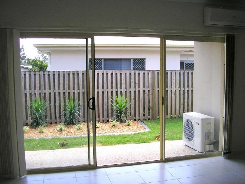 9 Peregrine Cr, Coomera QLD 4209