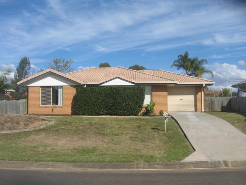 61 David Street, North Booval QLD 4304