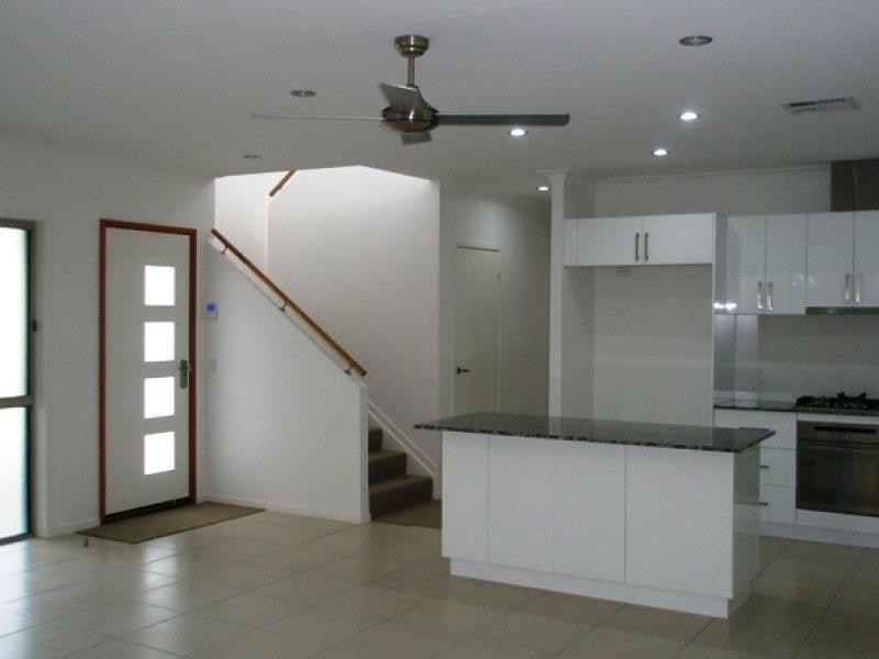 9 Henry Street, Coomera QLD 4209