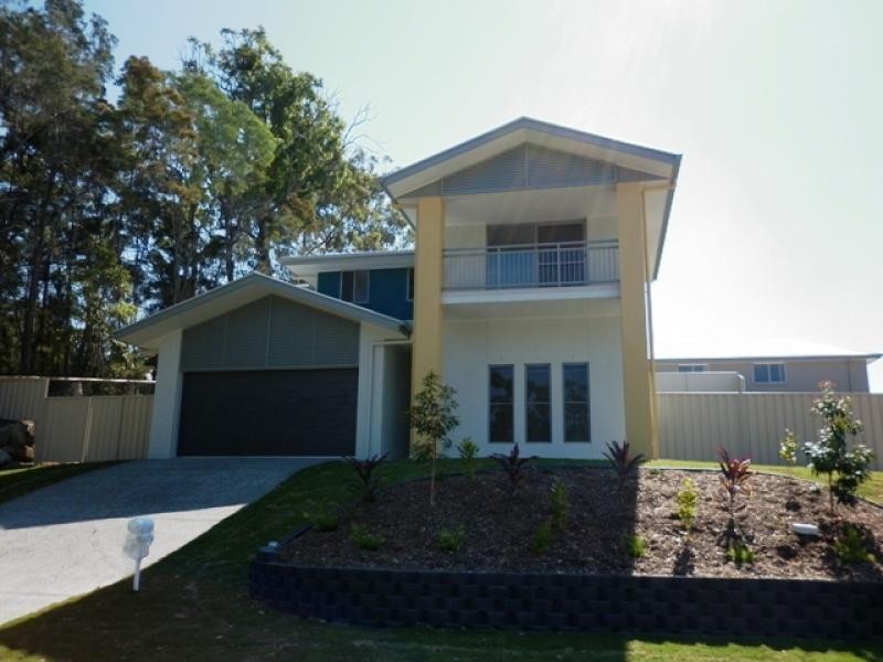 3 Bryna Parade, Oxenford QLD 4210