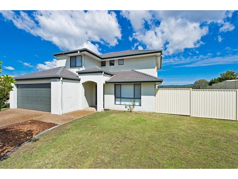 76 Christina Ryan Way, Arundel QLD 4214