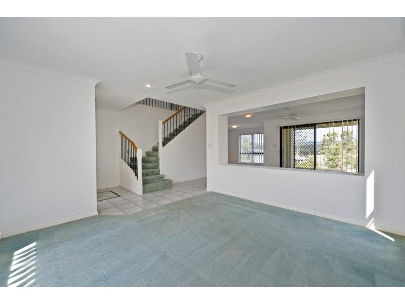 76 Christina Ryan Way, Arundel QLD 4214