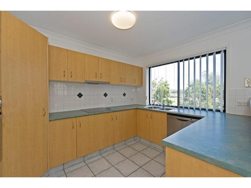 76 Christina Ryan Way, Arundel QLD 4214