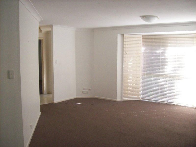 6 Bunya Court, Helensvale QLD 4212