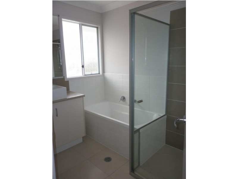 7 Harriet Lane, Oxenford QLD 4210