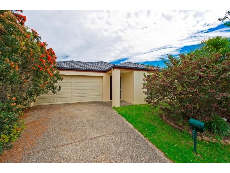 3 Katie Court, Arundel QLD 4214