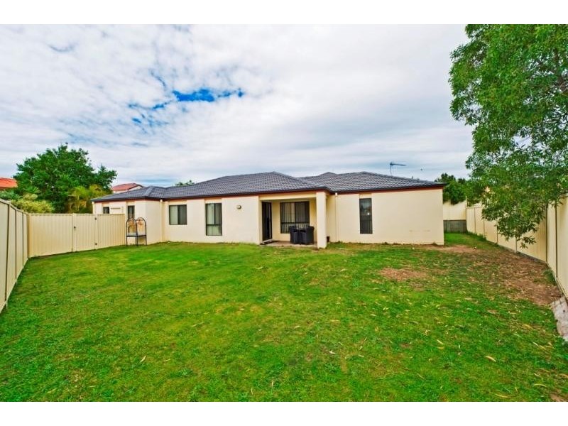 3 Katie Court, Arundel QLD 4214