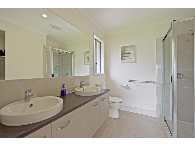 1 Cherry Court, Coomera QLD 4209