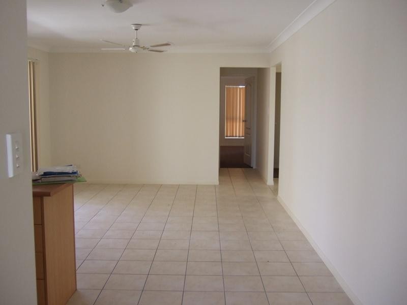 89 Tiger Drive, Arundel QLD 4214