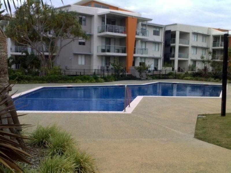 625/66 Sickle Ave, Hope Island QLD 4212