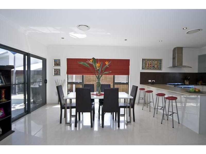 17 PEREGRINE CRESCENT, Coomera QLD 4209