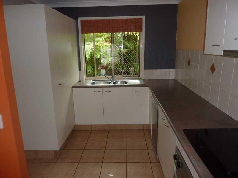 14 ETELKA WAY, Arundel QLD 4214