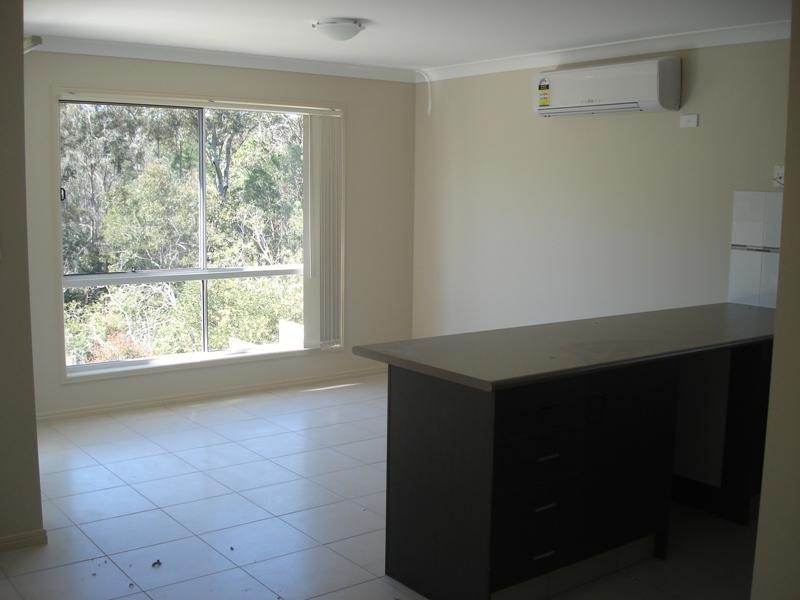 18 Saltwater Boulevard, Oxenford QLD 4210