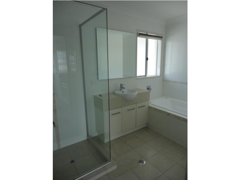 7 Chromata Lane, Coomera QLD 4209