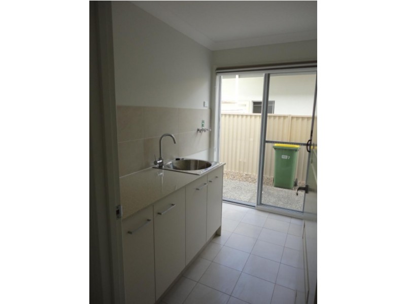 7 Chromata Lane, Coomera QLD 4209