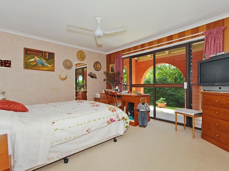 30 Ruth Terrace, Oxenford QLD 4210