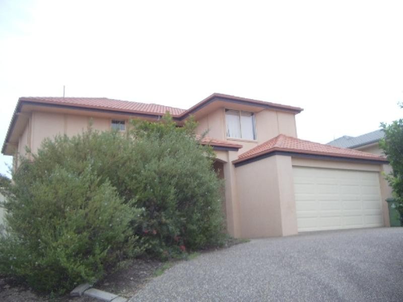 14 Katie Court, Arundel QLD 4214