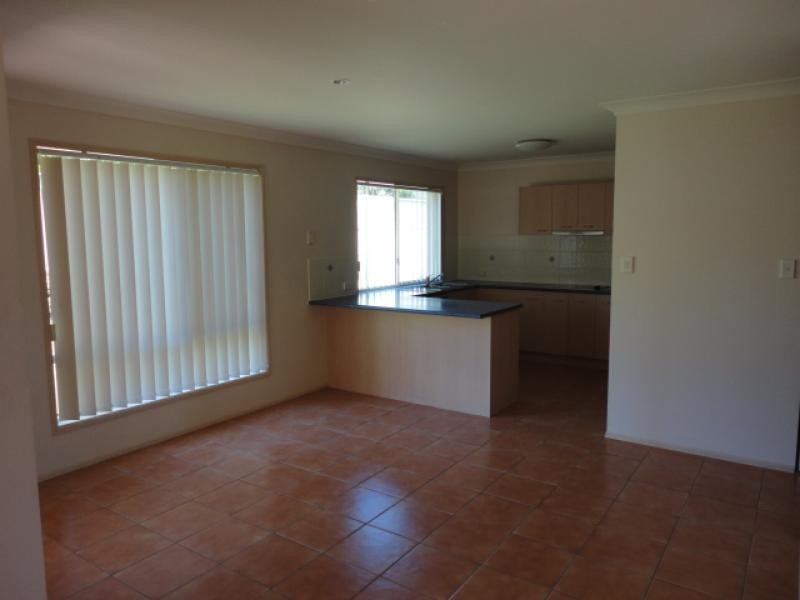 14 Katie Court, Arundel QLD 4214