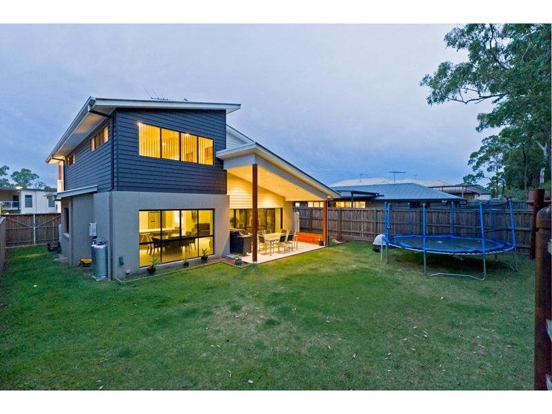 45 TallTrees Circuit, Wakerley QLD 4154