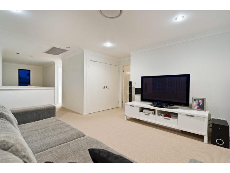 45 TallTrees Circuit, Wakerley QLD 4154