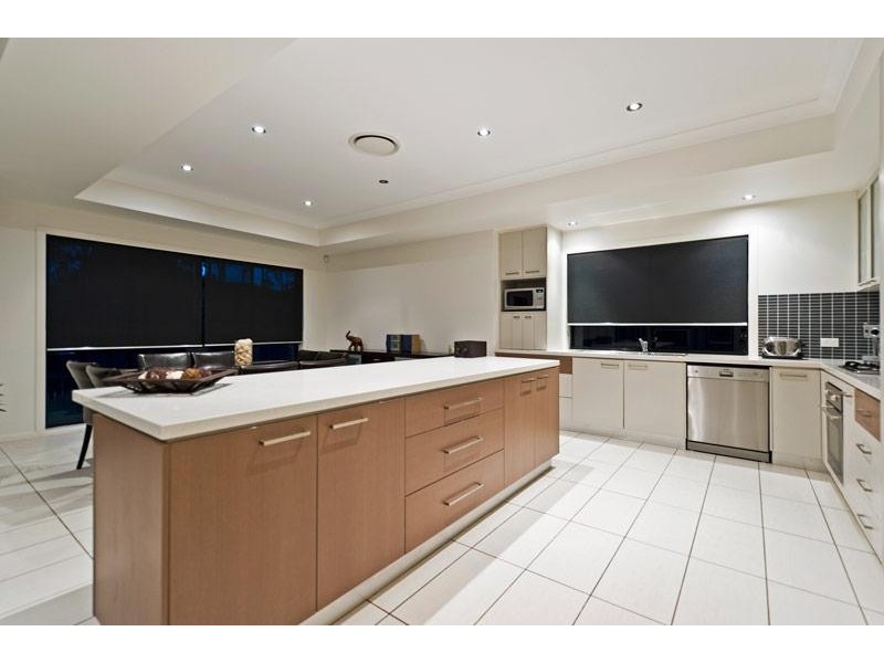 45 TallTrees Circuit, Wakerley QLD 4154