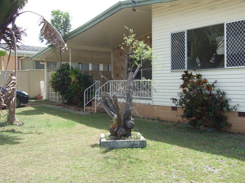 1 Fiona Street, Biggera Waters QLD 4216