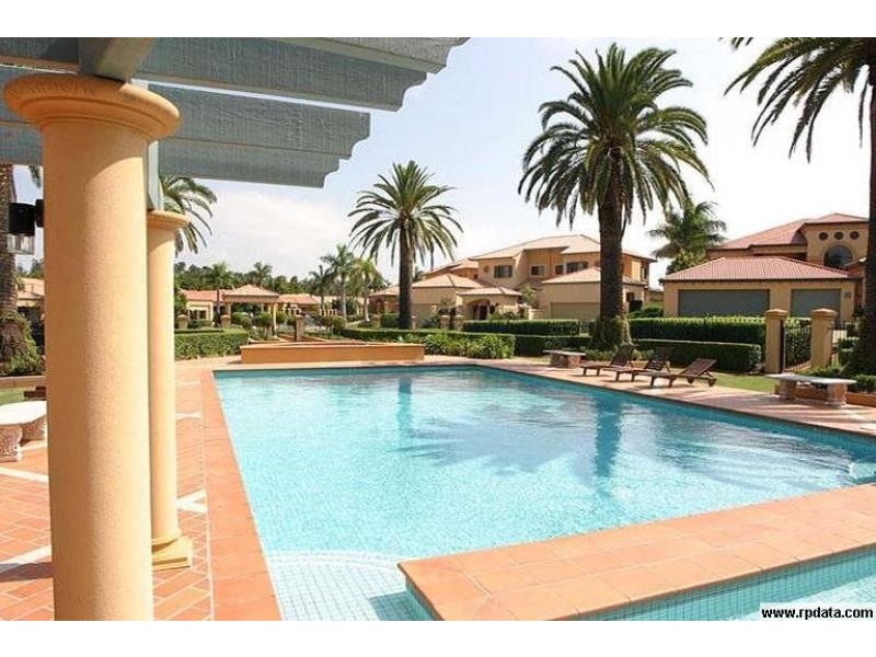 3267 PALLADIAN DRIVE, Hope Island QLD 4212