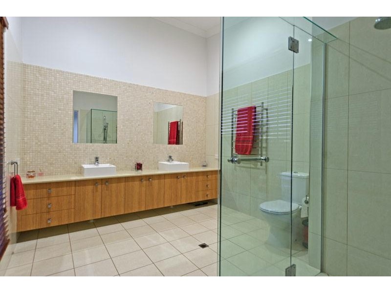 35 Lachlan Drive, Coomera QLD 4209