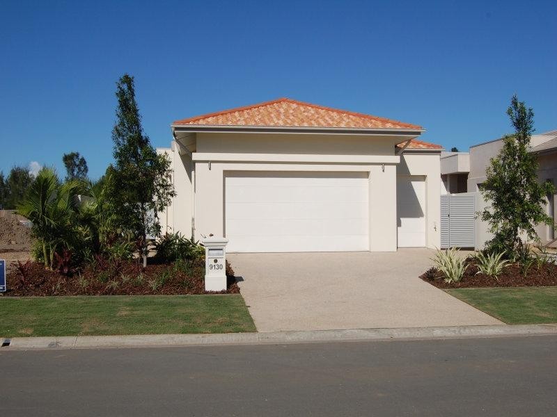 9130 PETER SENIOR DRIVE, Hope Island QLD 4212