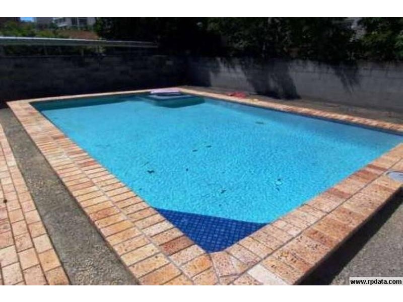 Unit 4/37 BACK STREET, Biggera Waters QLD 4216