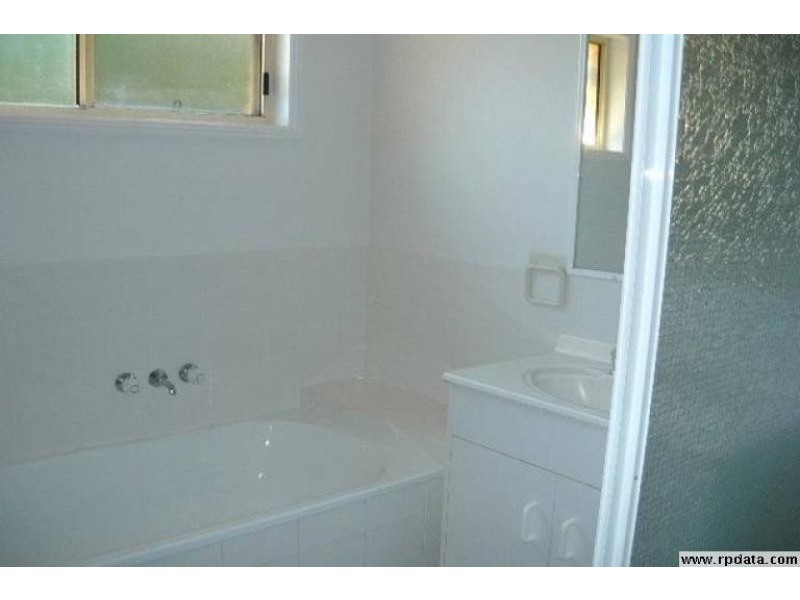 44 BROADWAY DRIVE, Oxenford QLD 4210