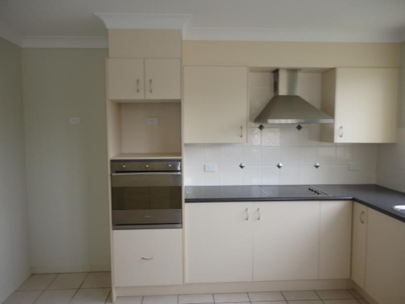 4 CRYSTAL PLACE, Upper Coomera QLD 4209