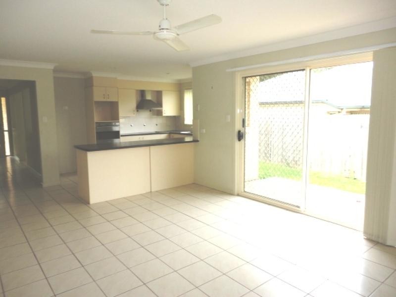 4 CRYSTAL PLACE, Upper Coomera QLD 4209