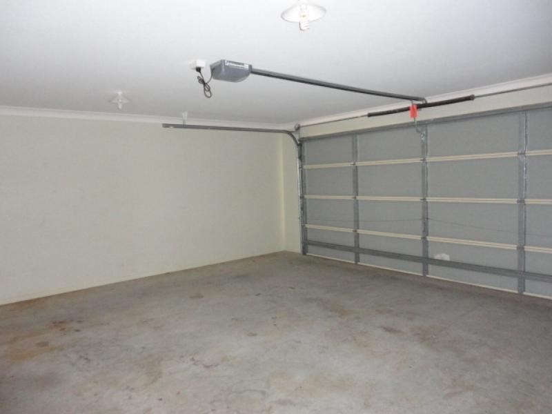 4 CRYSTAL PLACE, Upper Coomera QLD 4209